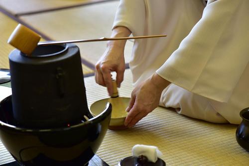 Qual  a fascinante cultura japonesa, a cerim?nia do ch? Aprenda as maneiras e a hospitalidade corretas _ Sub 1.jpeg