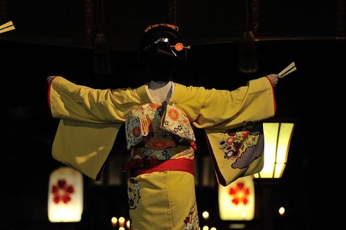 What is Japanese dance? Explains the characteristics and origins of the five major schools, and their relationship with Noh and Kabuki_Sub 1.jpg