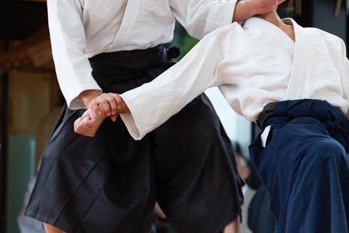 Qual  a diferen?a entre "artes marciais" e "esportes", que s?o culturas tradicionais japonesas altamente avaliadas no exterior? _ Sub 3.jpg